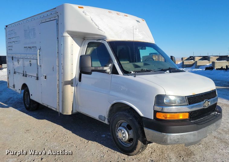 image for item NO9814 2010 Chevrolet  Express G3500 delivery van
