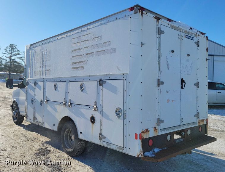 image for item NO9814 2010 Chevrolet  Express G3500 delivery van