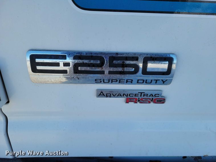 image for item NO9815 2013 Ford E250 van