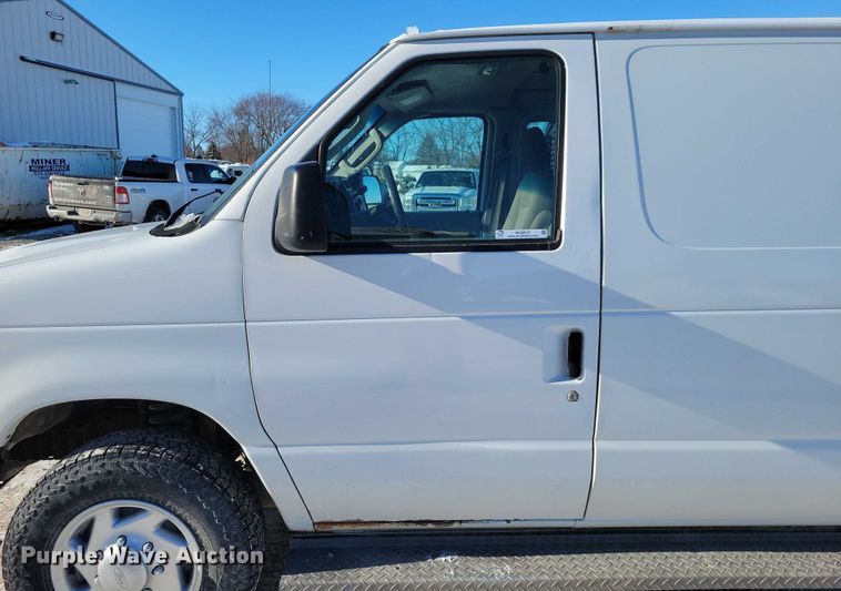 image for item NO9815 2013 Ford E250 van