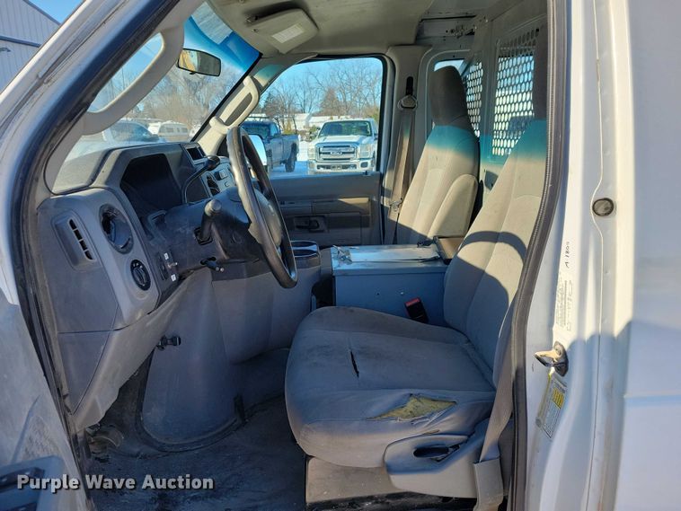 image for item NO9815 2013 Ford E250 van