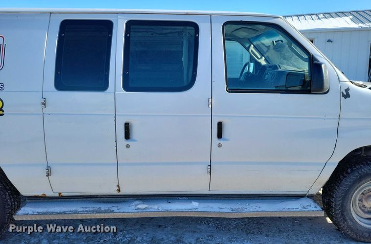 image for item NO9815 2013 Ford E250 van