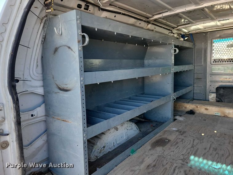 image for item NO9815 2013 Ford E250 van