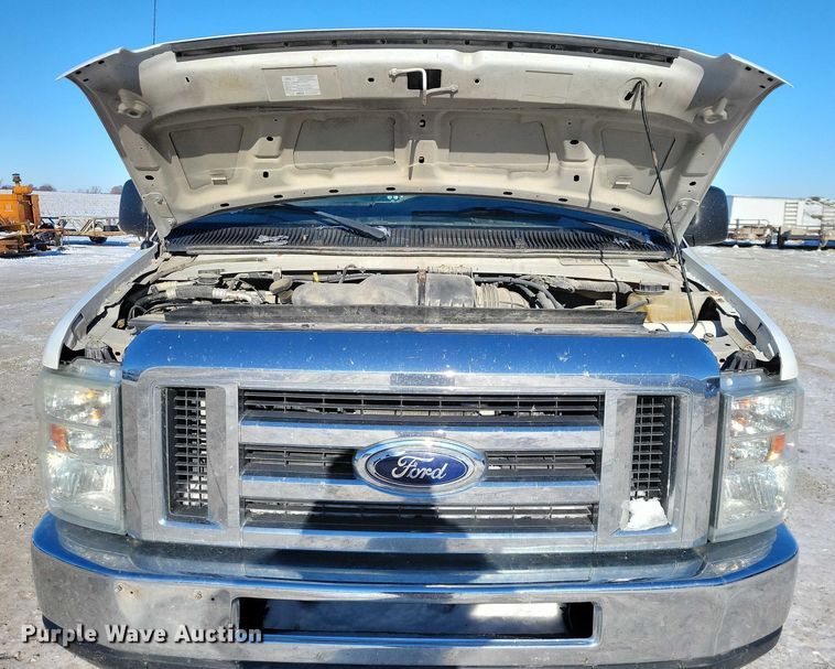 image for item NO9815 2013 Ford E250 van