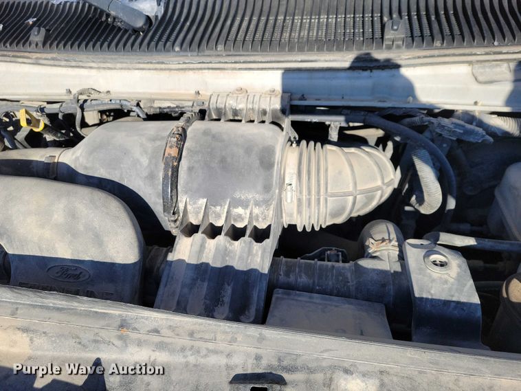 image for item NO9815 2013 Ford E250 van