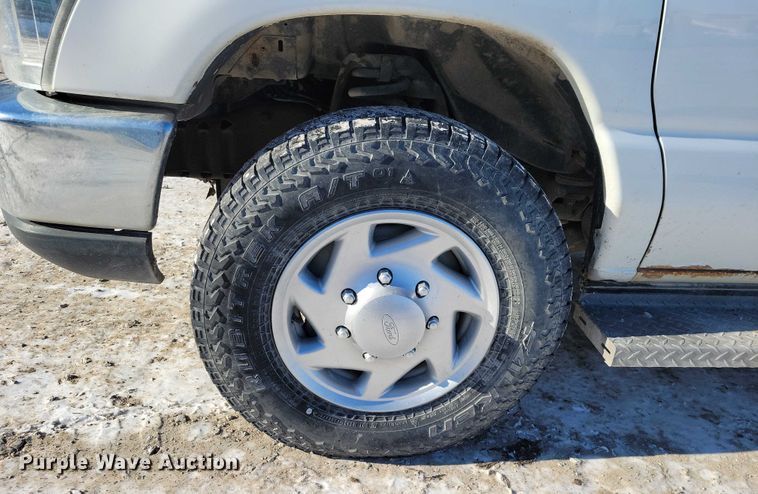 image for item NO9815 2013 Ford E250 van