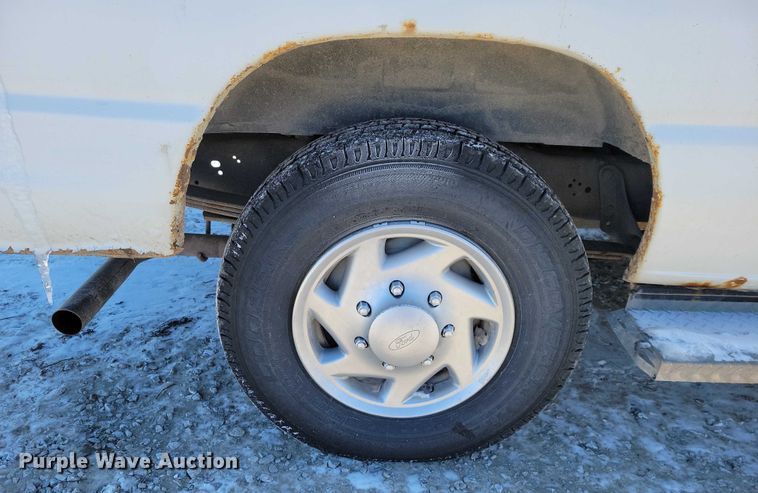 image for item NO9815 2013 Ford E250 van