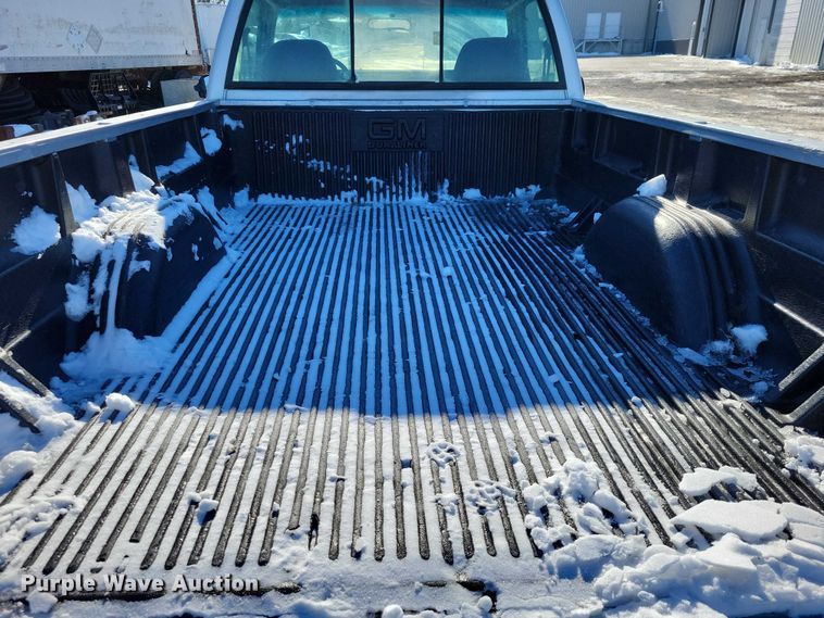 image for item NO9816 1997 Chevrolet C2500 pickup truck