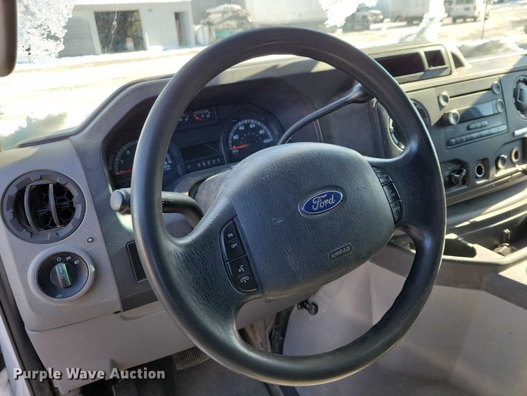 image for item NO9819 2012 Ford E250 van