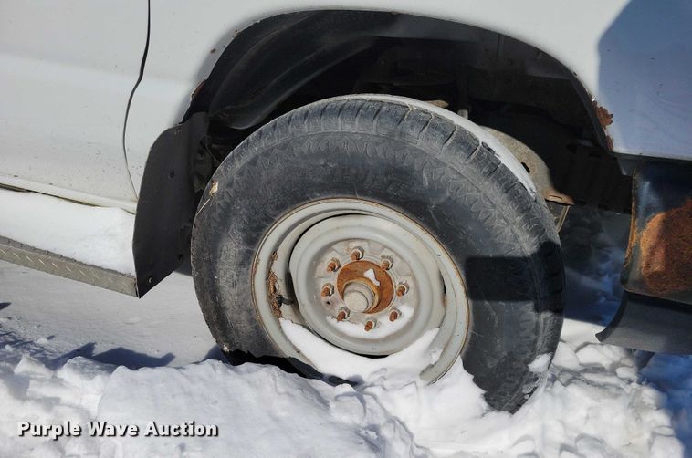 image for item NO9819 2012 Ford E250 van