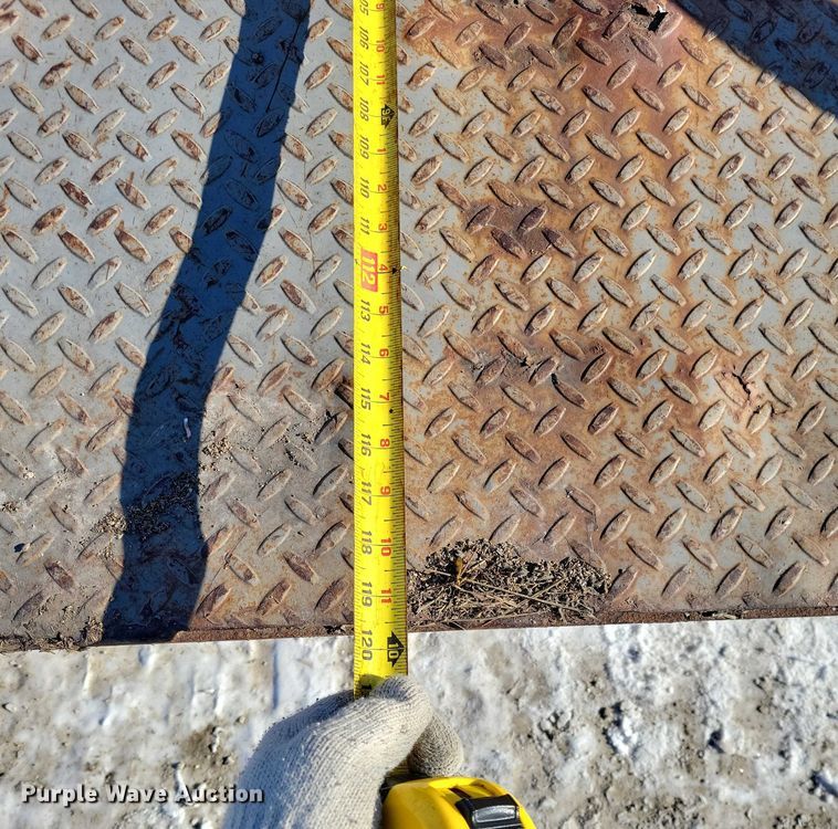 image for item NO9821 Escalate equipment trailer