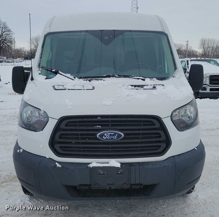 image for item NO9833 2016 Ford Transit 250 van