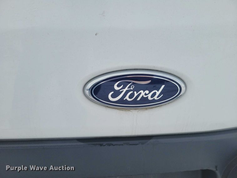 image for item NO9833 2016 Ford Transit 250 van