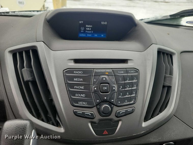 image for item NO9833 2016 Ford Transit 250 van