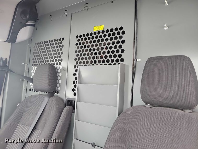 image for item NO9833 2016 Ford Transit 250 van