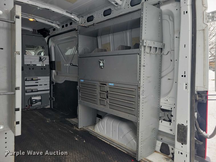 image for item NO9833 2016 Ford Transit 250 van