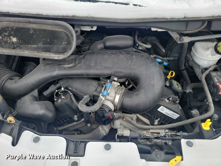 image for item NO9833 2016 Ford Transit 250 van