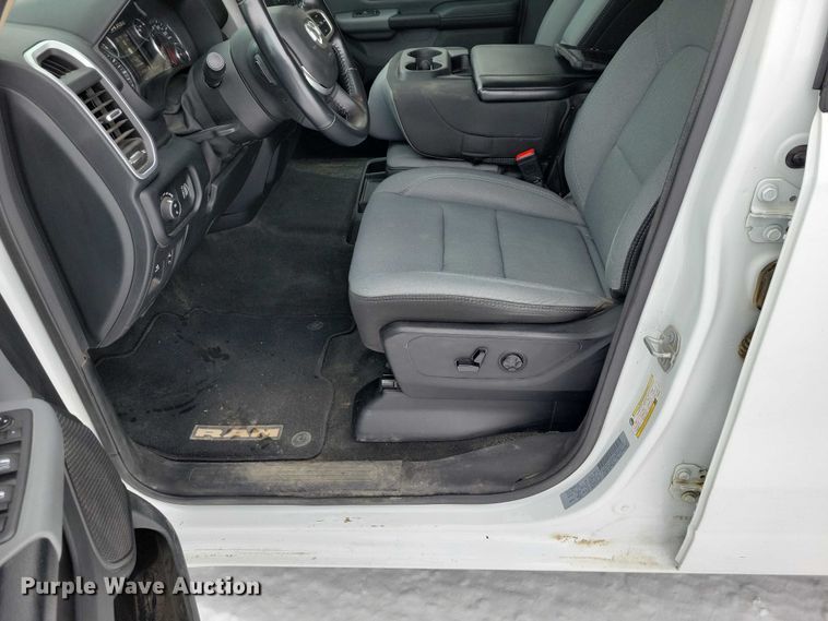 image for item NO9834 2020 Dodge 1500 Crew Cab pickup truck