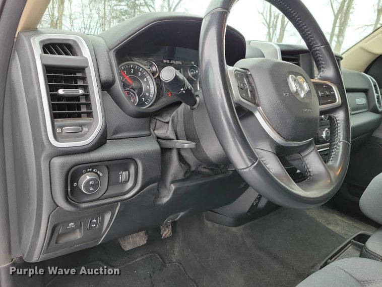 image for item NO9834 2020 Dodge 1500 Crew Cab pickup truck