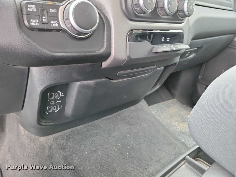 image for item NO9834 2020 Dodge 1500 Crew Cab pickup truck