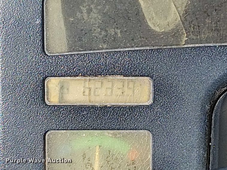 image for item NU9758 1997 Hyster H60XM forklift