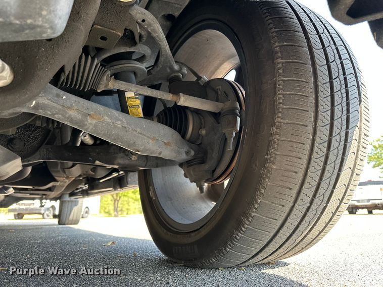 image for item OJ9934 2017 GMC Sierra 1500 Denali Crew Cab pickup truck