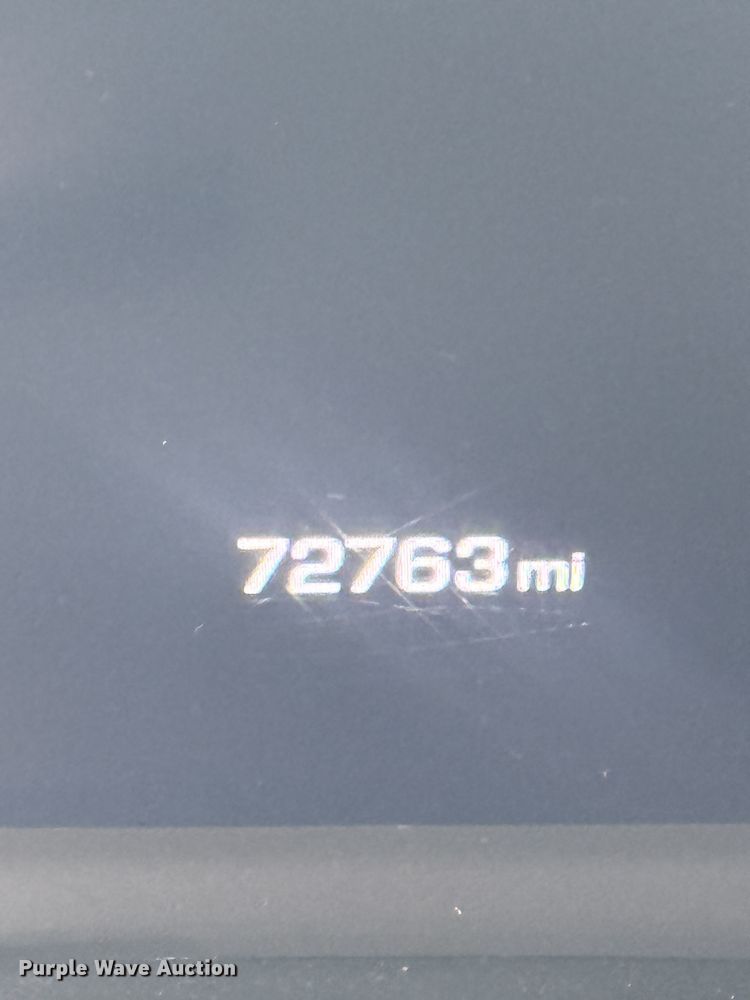 image for item OJ9934 2017 GMC Sierra 1500 Denali Crew Cab pickup truck