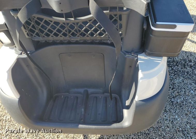 image for item YA0889 2022 Club Car Tempo Connect golf cart