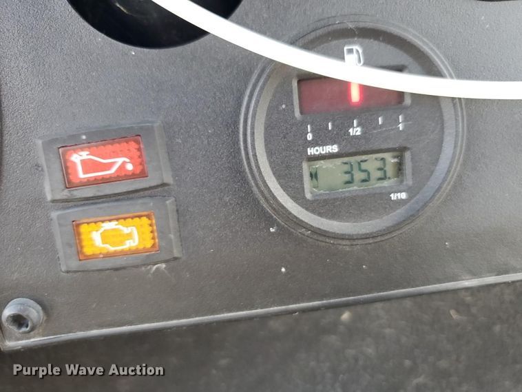 image for item YA0913 2022 Club Car Tempo Connect golf cart