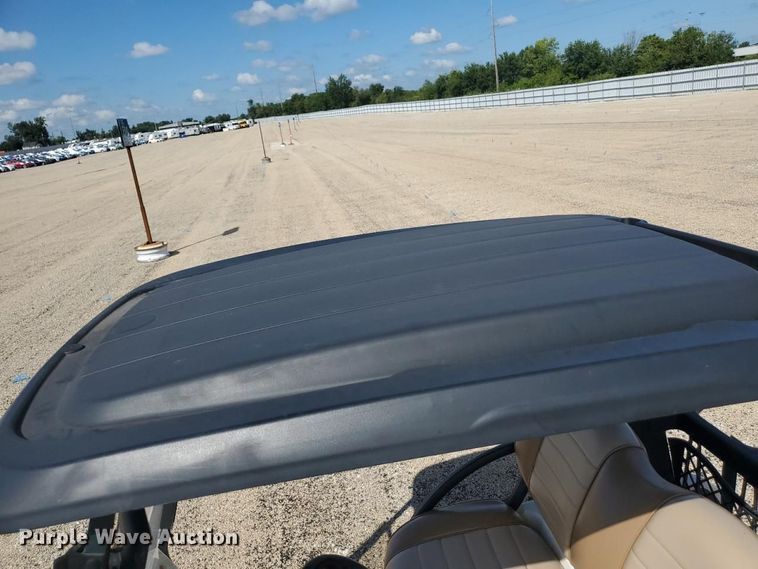 image for item YA0931 2022 Club Car Tempo Connect golf cart