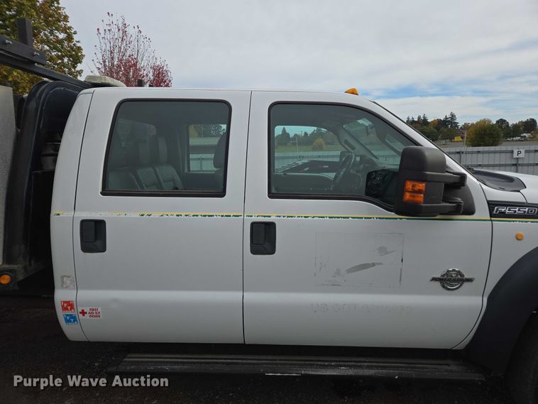 image for item YA1003 2015 Ford F550 Crew Cab flatbed truck