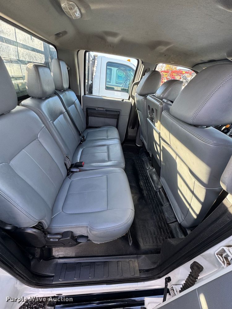 image for item YA1003 2015 Ford F550 Crew Cab flatbed truck