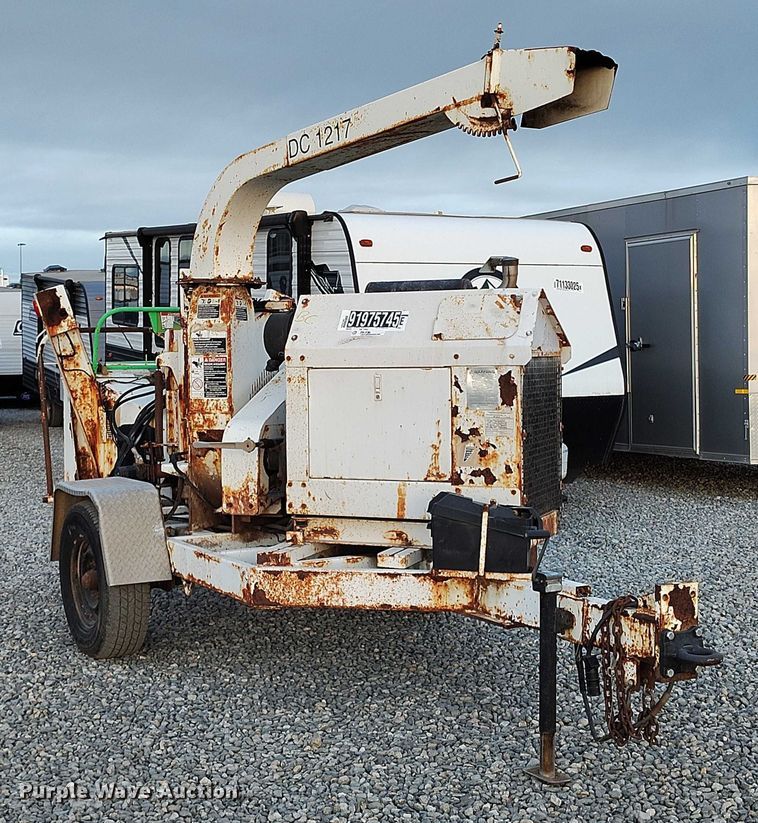 image for item YA1586 2007 Altec DC1217 wood chipper