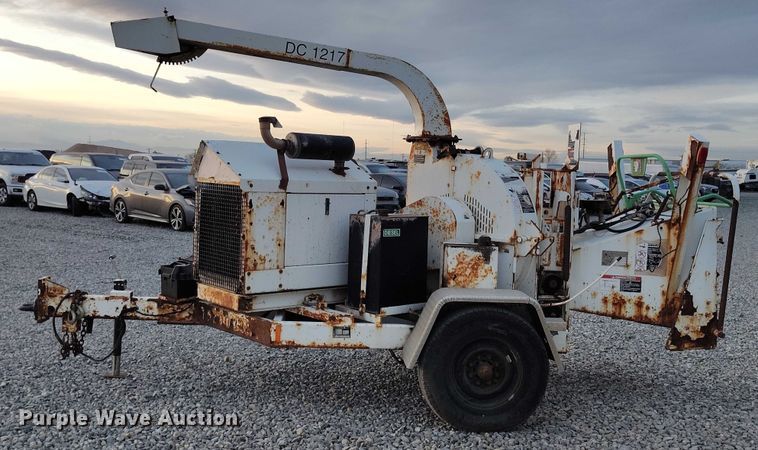 image for item YA1586 2007 Altec DC1217 wood chipper