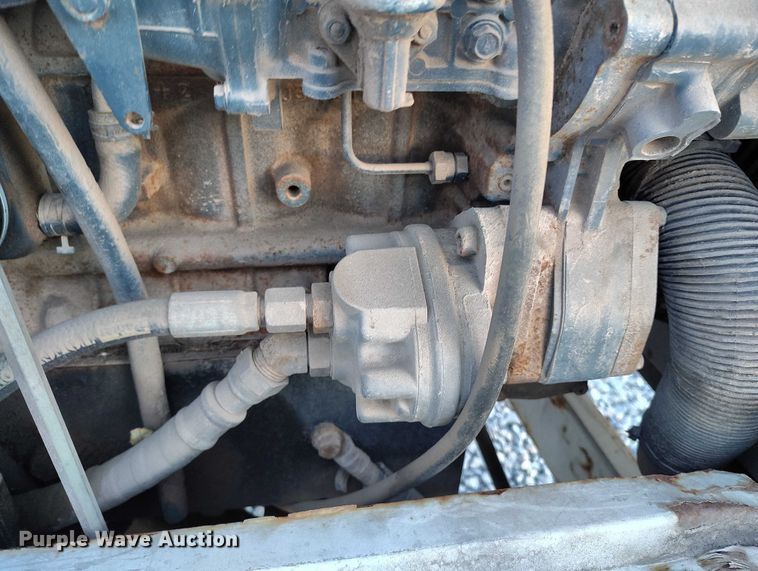 image for item YA1586 2007 Altec DC1217 wood chipper