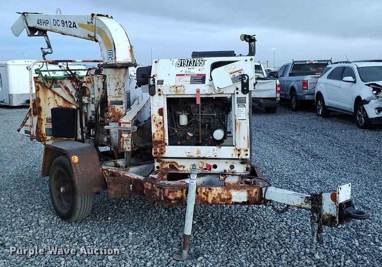 image for item YA1587 2013 Altec DC912A wood chipper