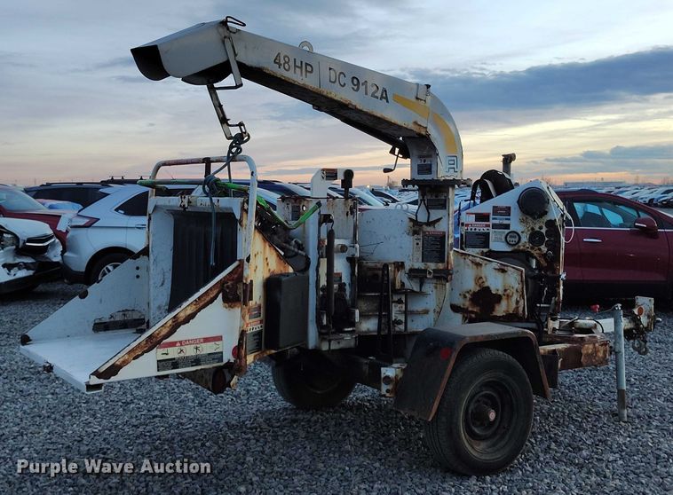 image for item YA1587 2013 Altec DC912A wood chipper