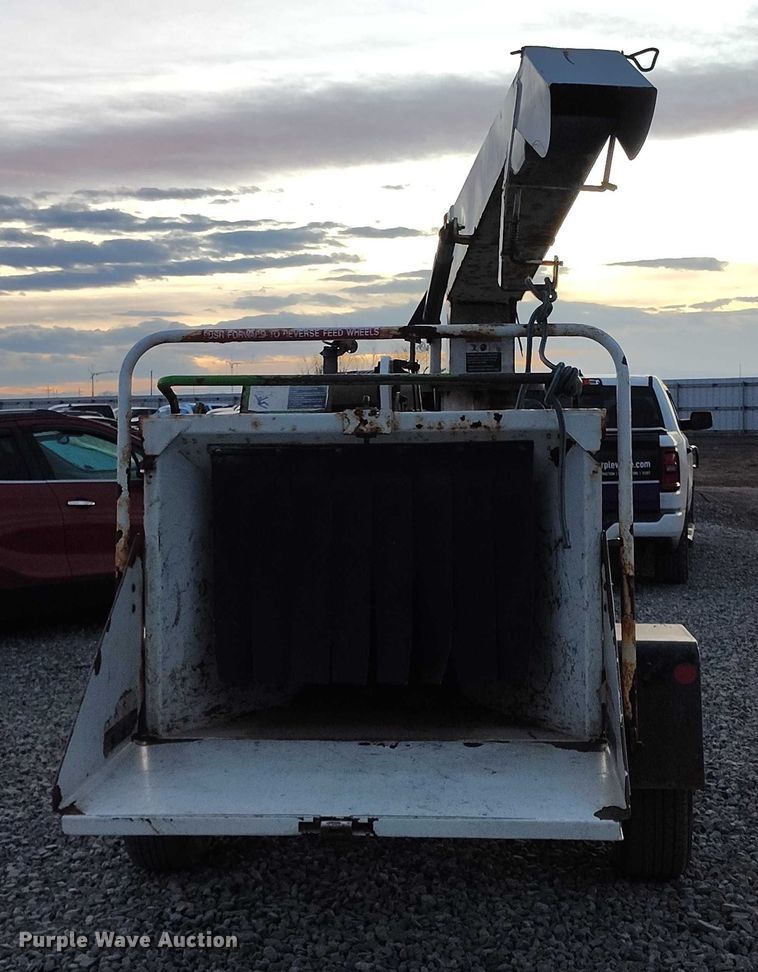 image for item YA1587 2013 Altec DC912A wood chipper