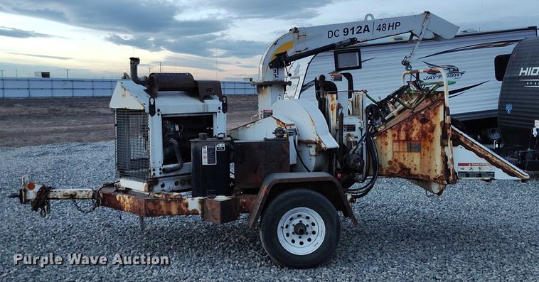 image for item YA1587 2013 Altec DC912A wood chipper