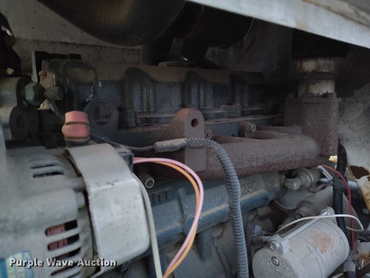 image for item YA1587 2013 Altec DC912A wood chipper