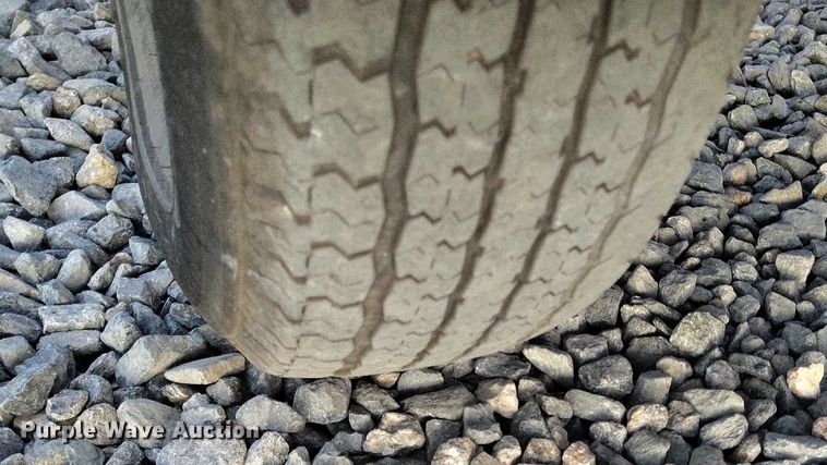 image for item YA1587 2013 Altec DC912A wood chipper