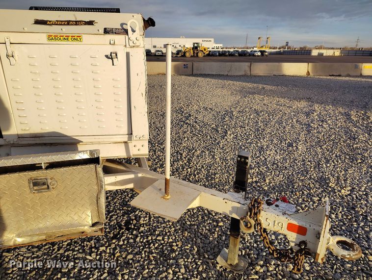 image for item YA1589 2019 Bandit 200UC wood chipper