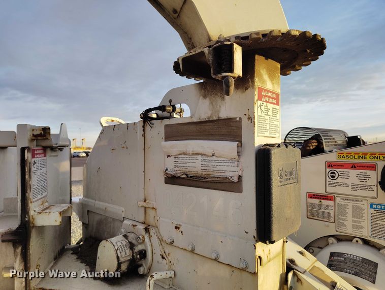 image for item YA1589 2019 Bandit 200UC wood chipper