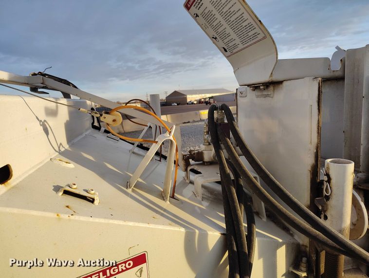 image for item YA1589 2019 Bandit 200UC wood chipper