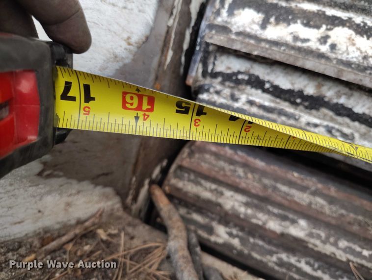 image for item YA1589 2019 Bandit 200UC wood chipper