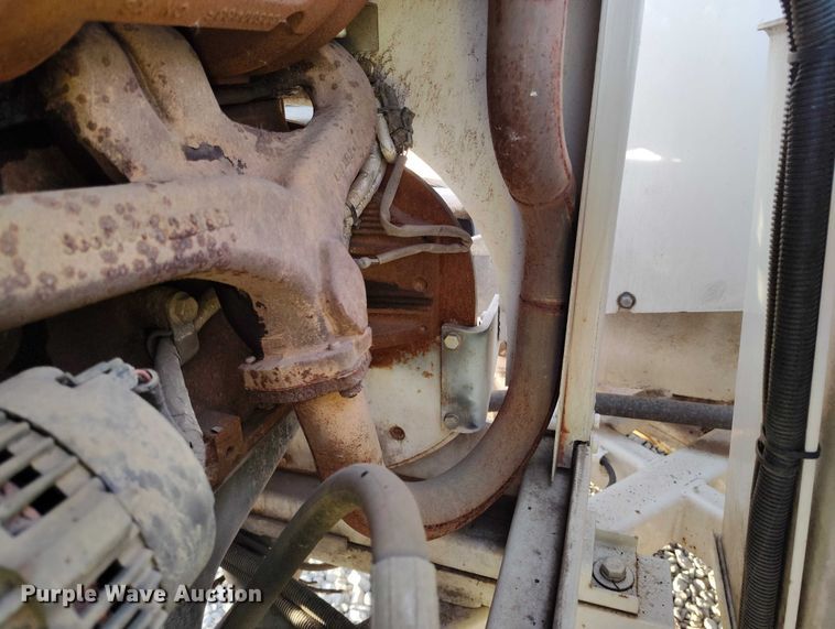 image for item YA1589 2019 Bandit 200UC wood chipper