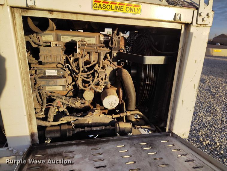 image for item YA1589 2019 Bandit 200UC wood chipper