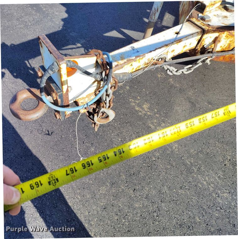 image for item YA1592 2013 Altec DC912A wood chipper