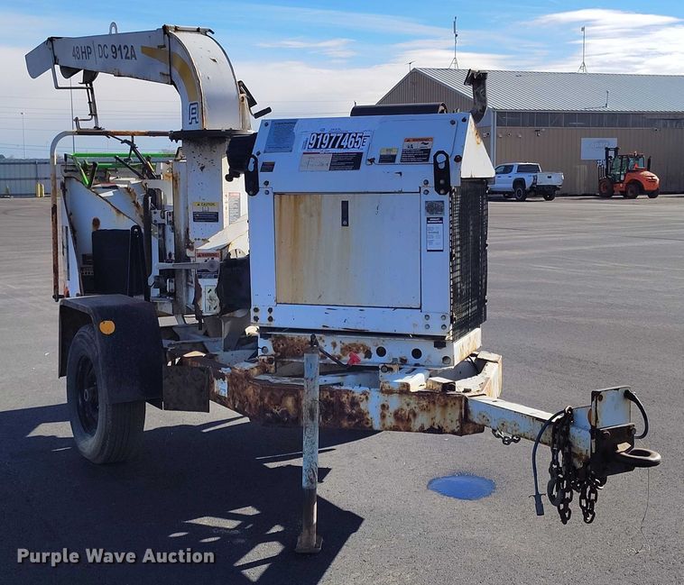 image for item YA1592 2013 Altec DC912A wood chipper