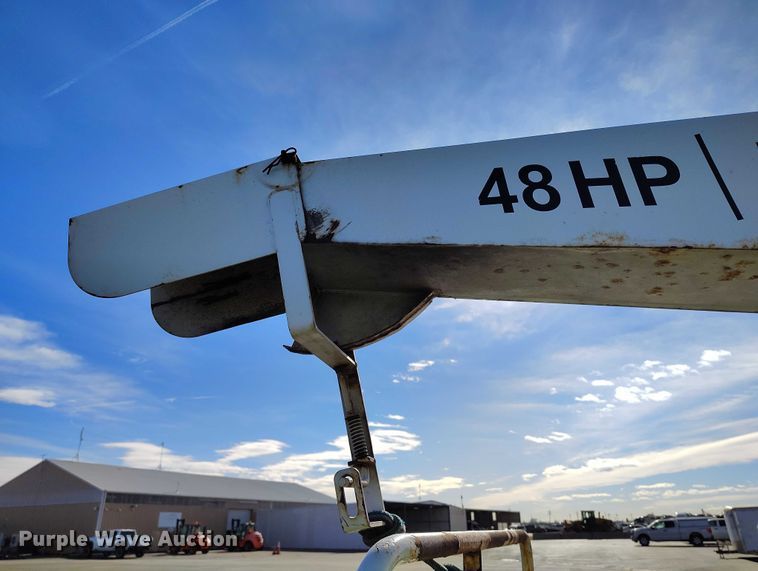 image for item YA1592 2013 Altec DC912A wood chipper